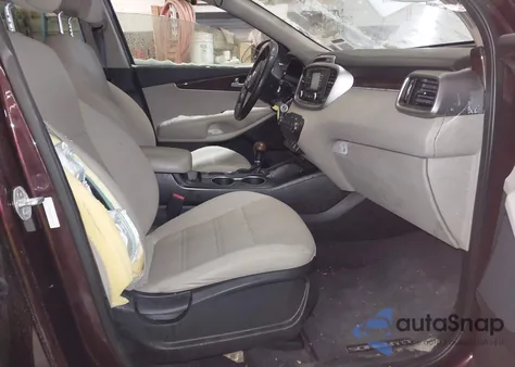 2016 Kia Sorento 2.4L Lx z USA, uszkodzony, nr VIN 5XYPGDA31GG070363